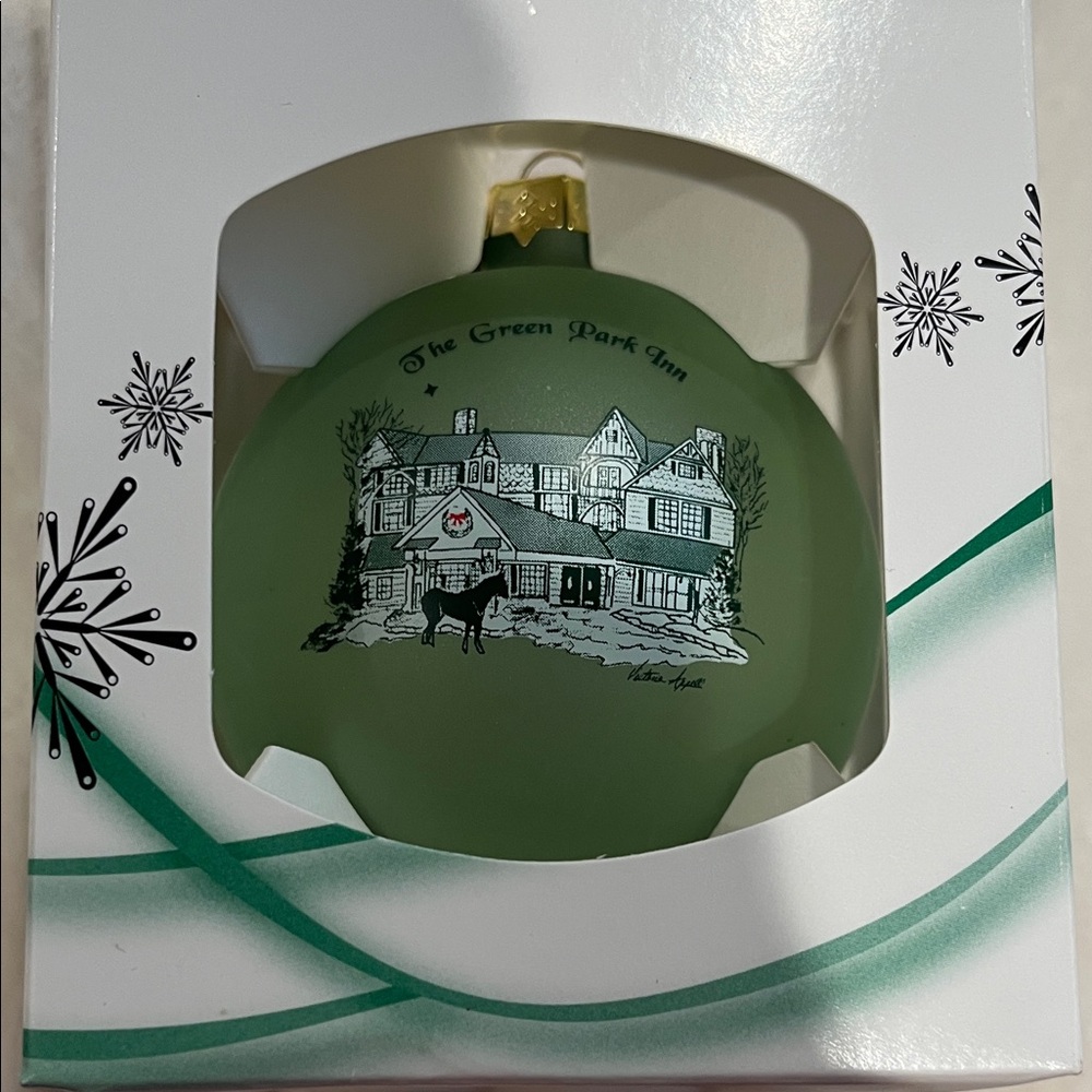 Historic The Green Park Inn Matte Green Holiday Collector's Ornament